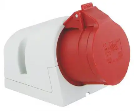 PCE zásuvka nástěná . 16A 5-pol 400V IP44